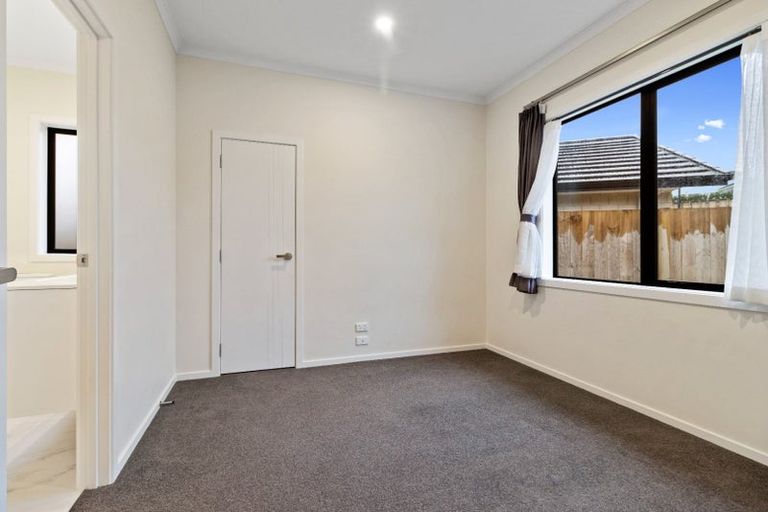 Photo of property in 11 Waikaka Place, Rototuna North, Hamilton, 3210