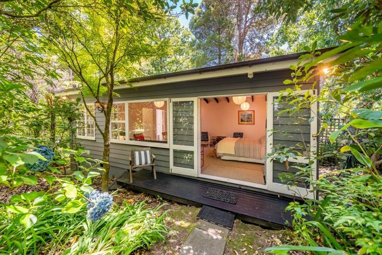 Photo of property in 9 Chatsworth Road, Silverstream, Upper Hutt, 5019