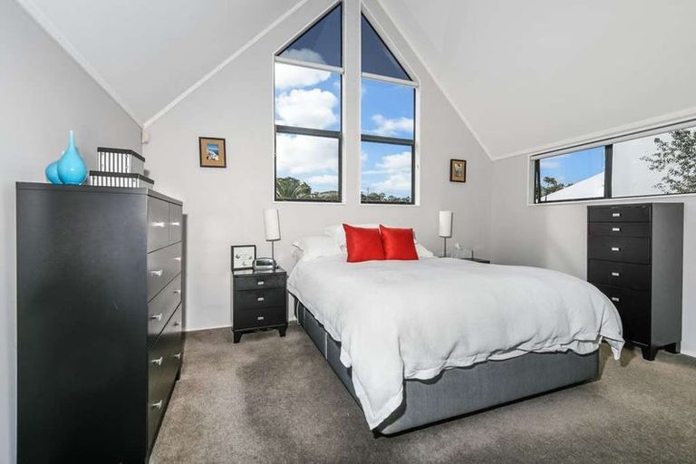 Photo of property in 2/8 Marua Road, Ellerslie, Auckland, 1051