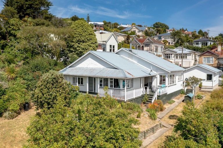 Photo of property in 35 Morrison Street, Caversham, Dunedin, 9012