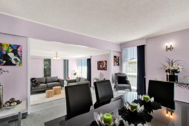 Photo of property in 9 Kennedy Place, Merrilands, New Plymouth, 4312