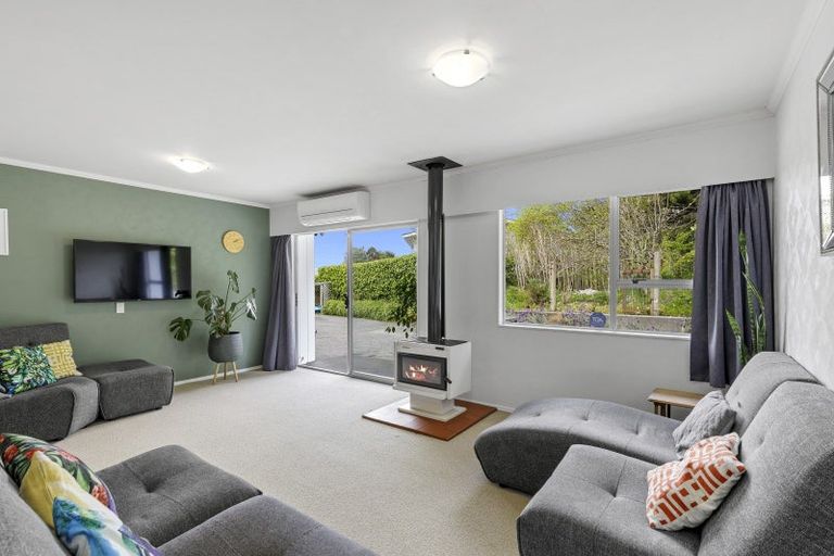 Photo of property in 53 Cedar Street, Maungaraki, Lower Hutt, 5010