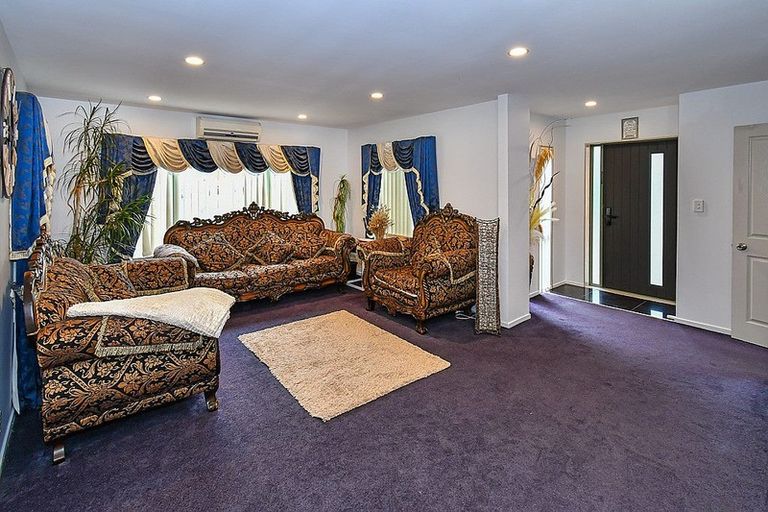 Photo of property in 44 Crossandra Drive, Mangere, Auckland, 2022