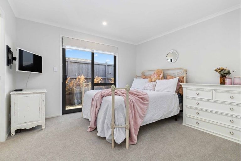 Photo of property in 14 Catherine Mclean Road, Pukekohe, 2120