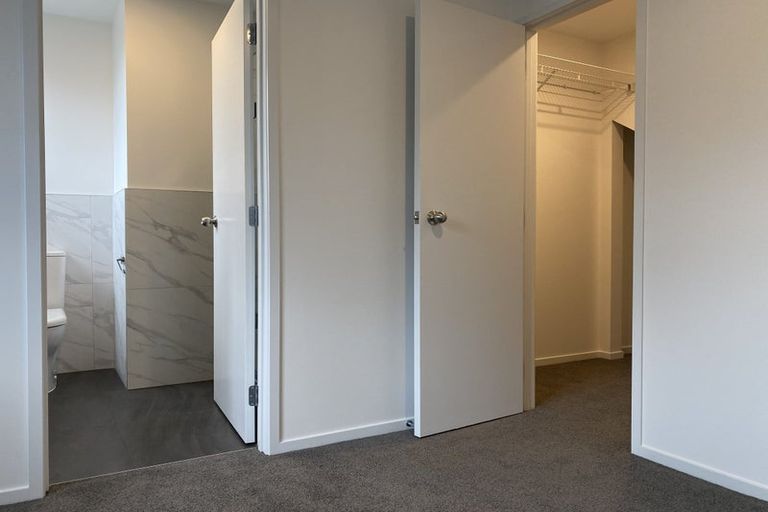 Photo of property in 28a Koromiko Street, New Lynn, Auckland, 0600