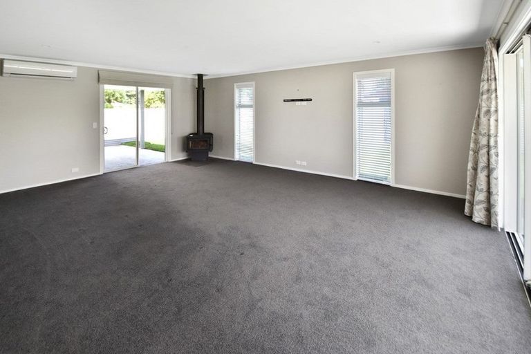 Photo of property in 38 Rhoboro Road, Twizel, 7901