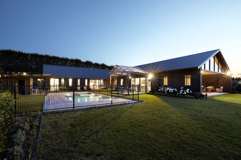 Photo of property in 41a Pahoia Beach Road, Whakamarama, Tauranga, 3172