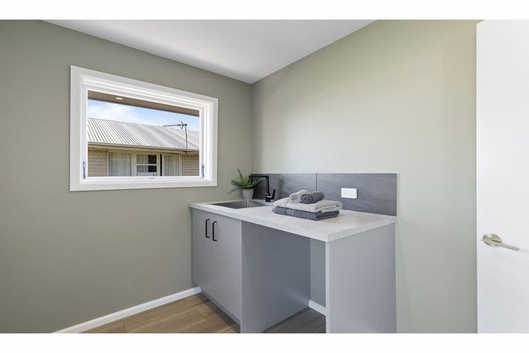 Photo of property in 3 Tralee Place, Bishopdale, Christchurch, 8053