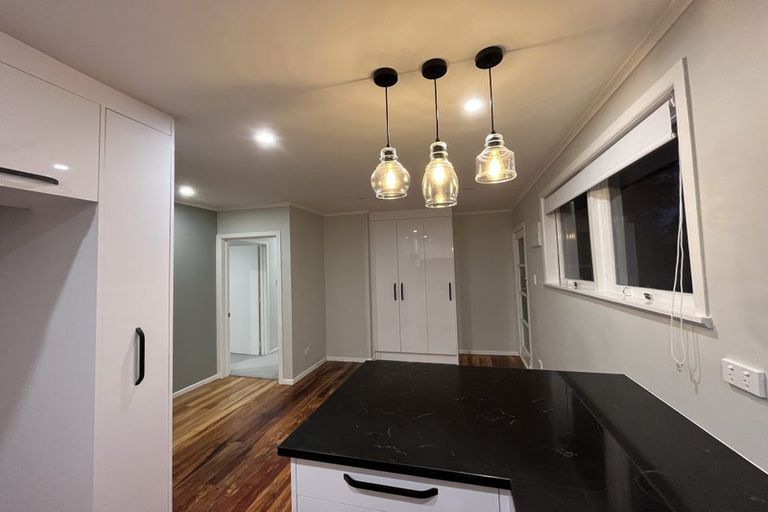 Photo of property in 39 Riverhills Avenue, Pakuranga Heights, Auckland, 2010