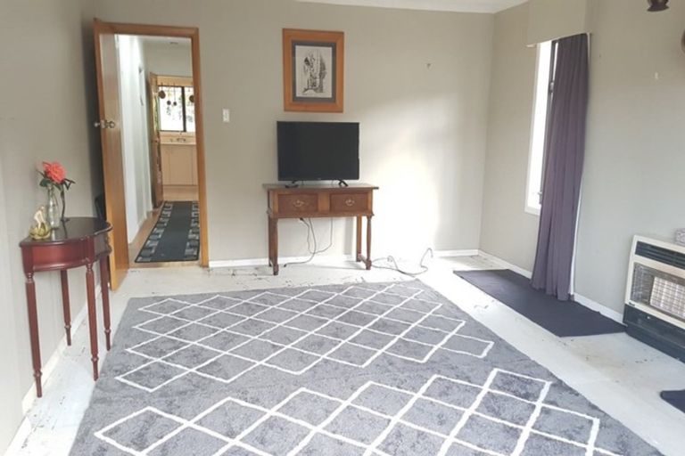 Photo of property in 3 Gardiner Grove, Wainuiomata, Lower Hutt, 5014