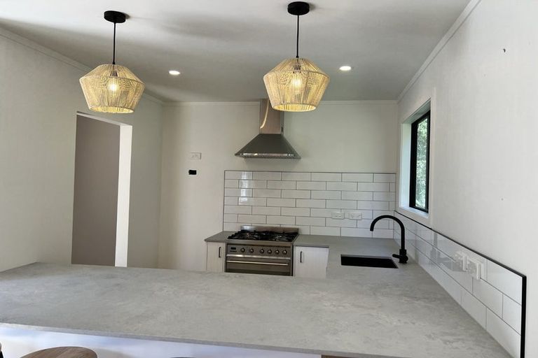 Photo of property in 6 Falla Street, Paraparaumu Beach, Paraparaumu, 5032