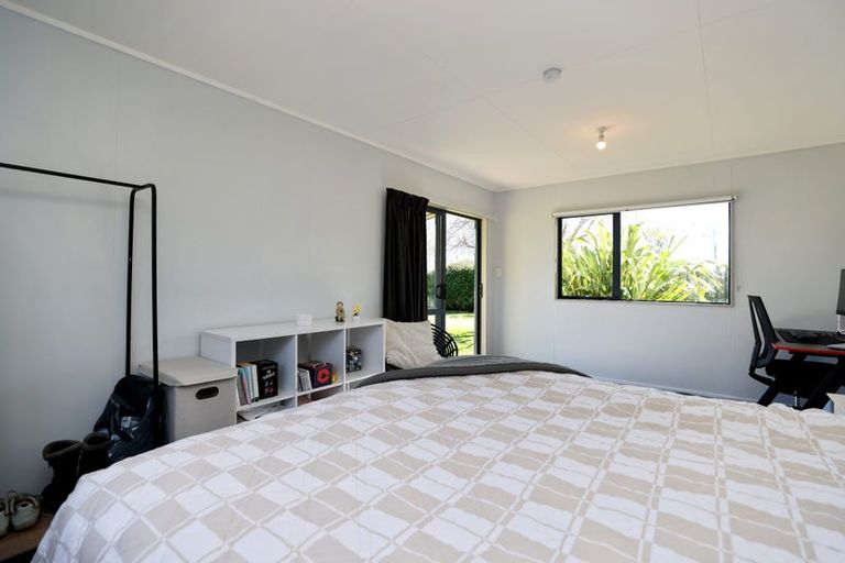 Photo of property in 10 Maple Lane, Tinwald, Ashburton, 7700