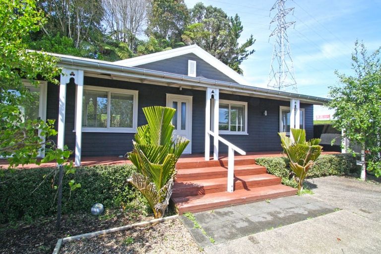 Photo of property in 465 Mangorei Road, Highlands Park, New Plymouth, 4312