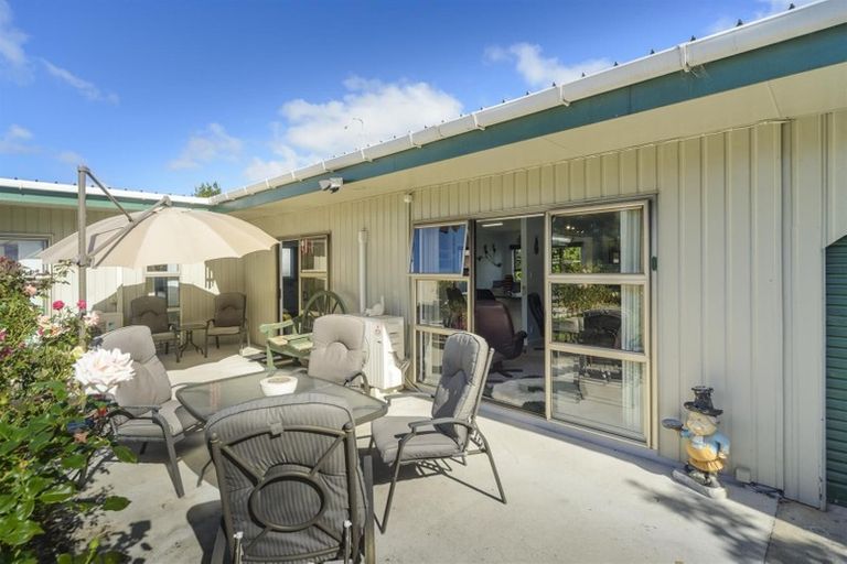 Photo of property in 9 Pain Street, Bulls, 4818