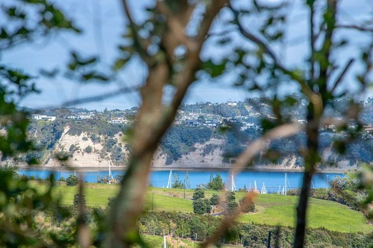 Photo of property in 31 Cape Cod Drive, Gulf Harbour, Whangaparaoa, 0930