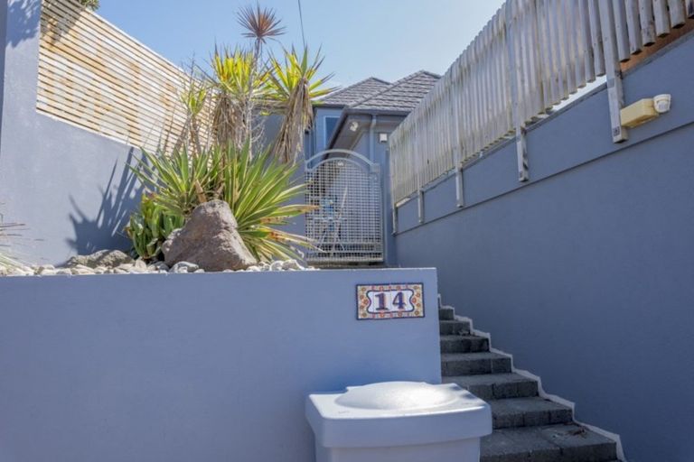 Photo of property in 14 Marine Parade South, Foxton Beach, Foxton, 4815