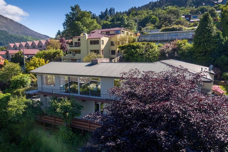 Photo of property in 7 Turner Street, Queenstown, 9300