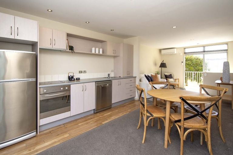 Photo of property in 4/54 Champion Street, Edgeware, Christchurch, 8013