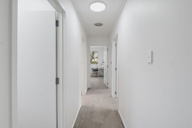 Photo of property in 18 Capri Place, Awapuni, Palmerston North, 4412