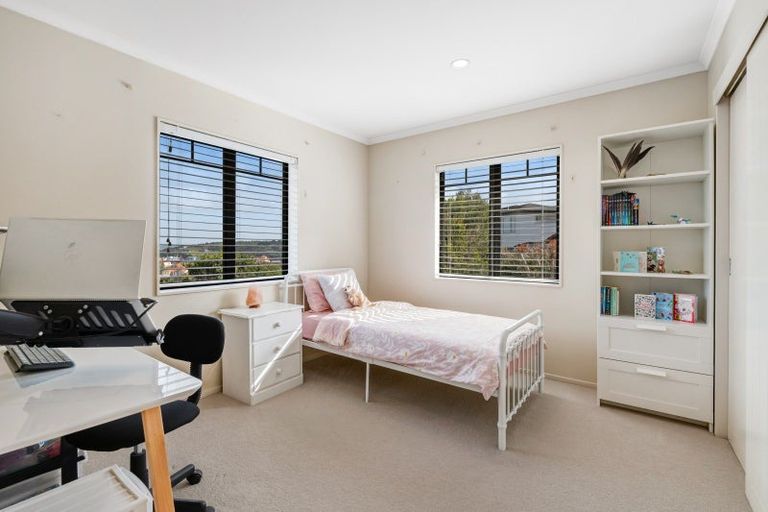 Photo of property in 103 Alec Craig Way, Gulf Harbour, Whangaparaoa, 0930