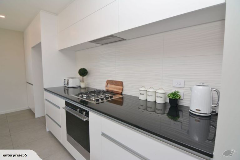 Photo of property in 16 Kingsbridge West, Burwood, Christchurch, 8083