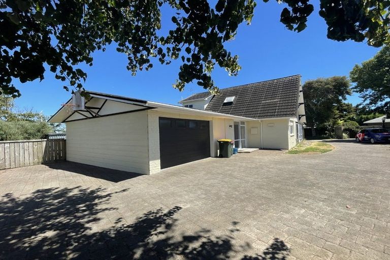 Photo of property in 296b Mangorei Road, Merrilands, New Plymouth, 4312