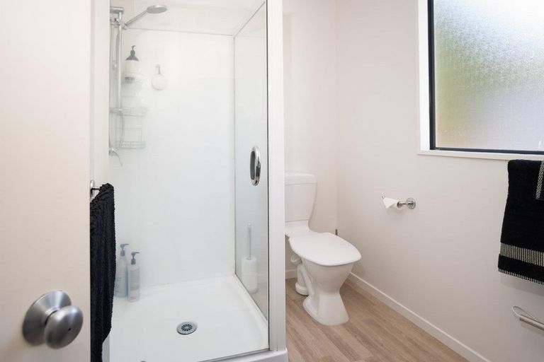 Photo of property in 137 Mcfaddens Road, St Albans, Christchurch, 8052