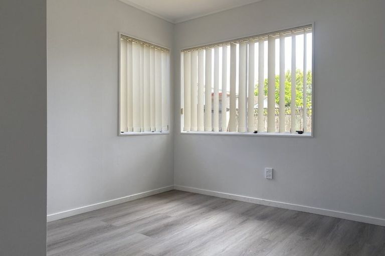 Photo of property in 26 Childers Road, Ranui, Auckland, 0612