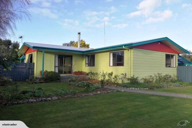 Photo of property in 134 Winchester Street, Ashhurst, 4810