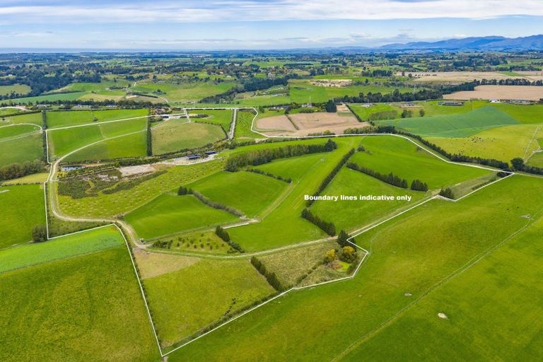 Photo of property in 234 Spur Road, Hadlow, Timaru, 7975