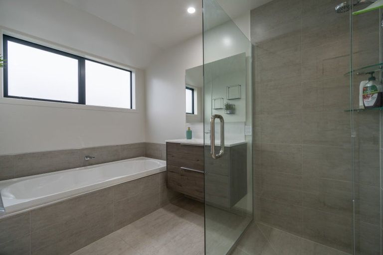 Photo of property in 5 Millar Place, Te Anau, 9679