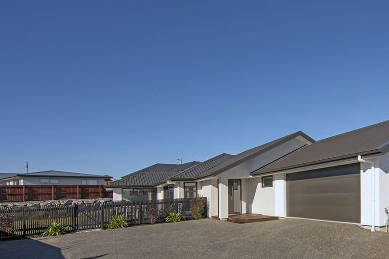 Photo of property in 58 Katania Heights, Brightwater, 7022