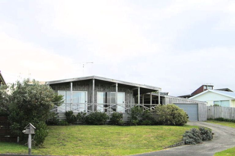 Photo of property in 6 Edith Place, Omaha, 0986