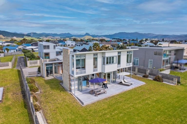 Photo of property in 116 Puka Crescent, Matarangi, Whitianga, 3592