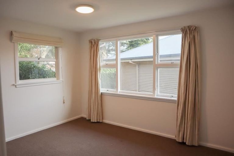Photo of property in 66 Staveley Street, Avonhead, Christchurch, 8042