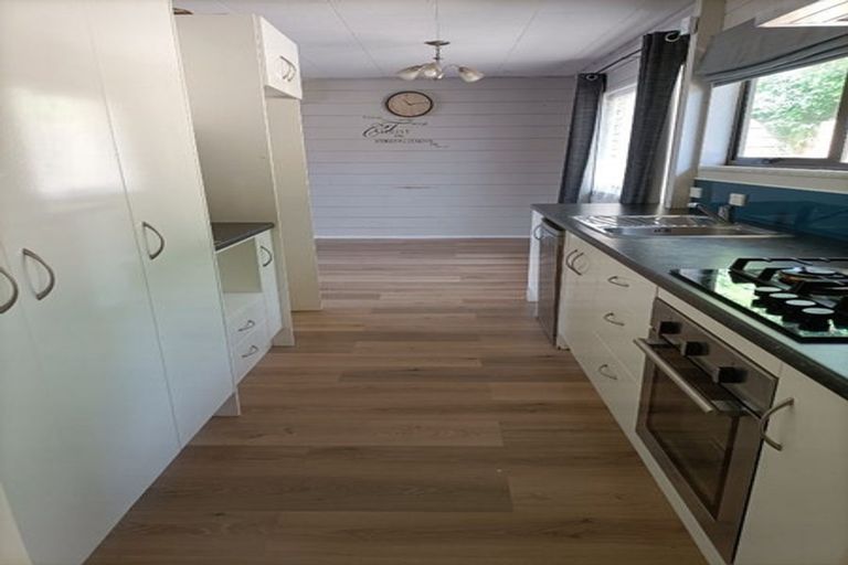 Photo of property in 38 Jackson Terrace, Ranui, Porirua, 5024