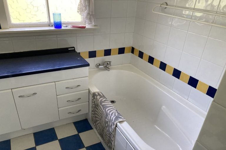 Photo of property in 67 Parkstone Avenue, Ilam, Christchurch, 8041