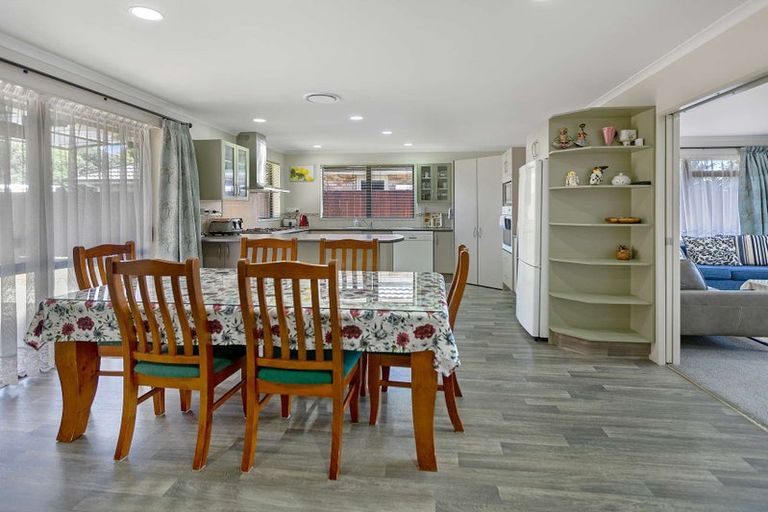 Photo of property in 23 Finchley Place, Hamilton East, Hamilton, 3216