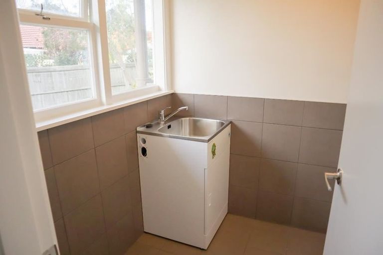 Photo of property in 66 Staveley Street, Avonhead, Christchurch, 8042