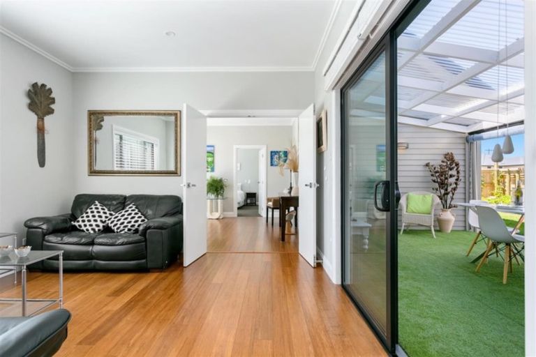 Photo of property in 8 Puna Rise, Wharewaka, Taupo, 3330