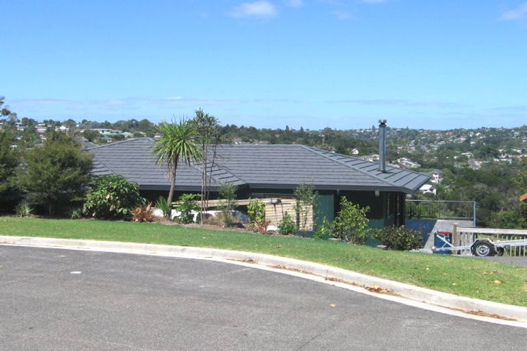 Photo of property in 117 Pemberton Avenue, Bayview, Auckland, 0629