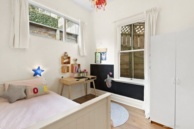 Photo of property in 64 Waitoa Road, Hataitai, Wellington, 6021