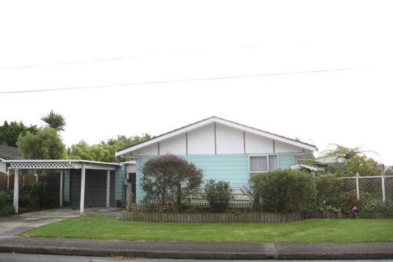 Photo of property in 25b Buckley Grove, Paraparaumu, 5032