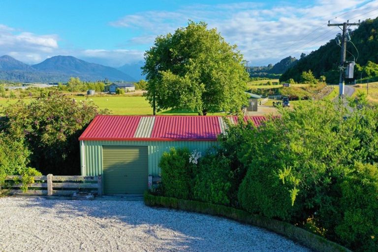 Photo of property in 59 Back Creek Road, Ruatapu, Hokitika, 7883