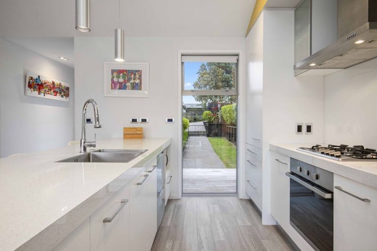 Photo of property in 11 Stockyard Crescent, Pukekohe, 2120