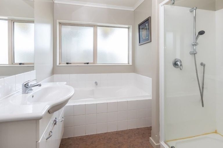 Photo of property in 35a Dampier Street, Woolston, Christchurch, 8023