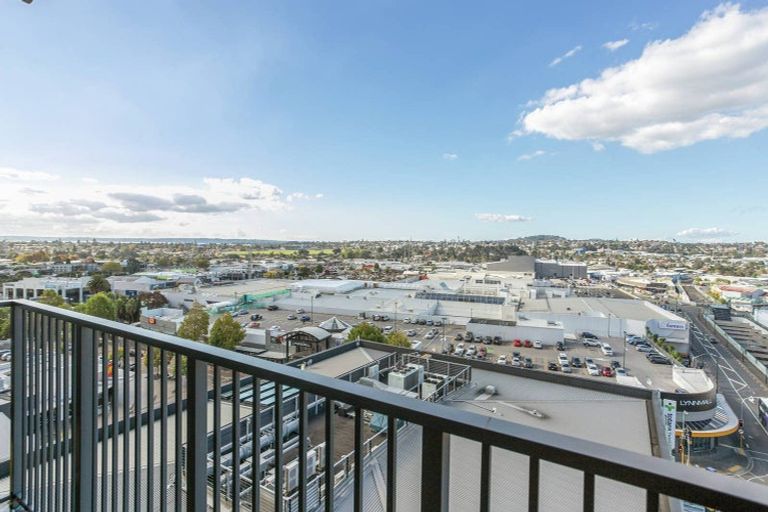 Photo of property in 502/20 Mccrae Way, New Lynn, Auckland, 0600
