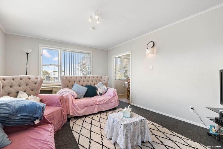Photo of property in 1 O'connell Street, Manurewa, Auckland, 2102