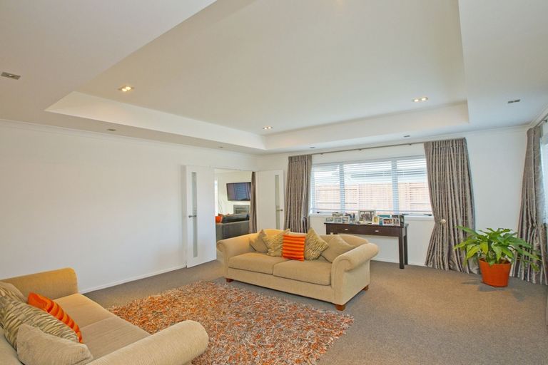 Photo of property in 105 Cashmere Drive, Fitzherbert, Palmerston North, 4410