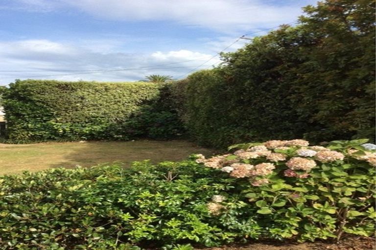 Photo of property in 5a Pemberton Crescent, Greerton, Tauranga, 3112